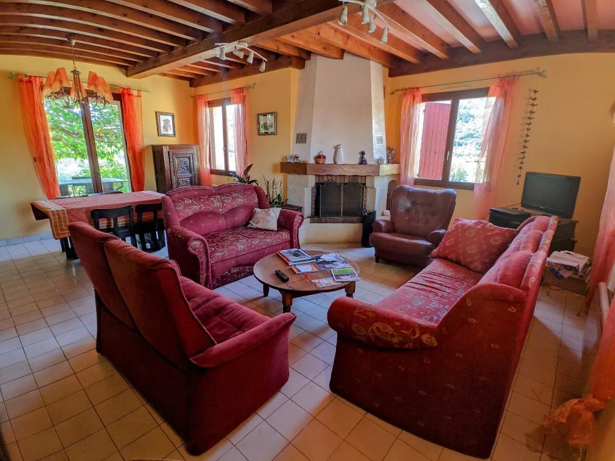 Location Vallee Saint-Fortunat-sur-Eyrieux Bed & Breakfast